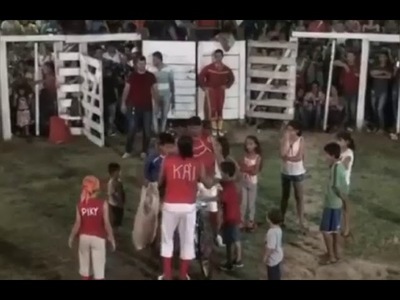 Niño ganó una bici y se la regaló a un recolector de latitas