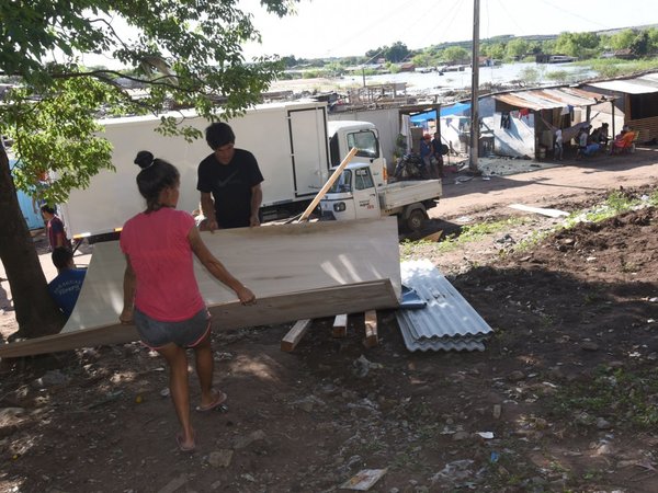 Denuncian supuesto desmonte del cerro Lambaré para instalar a damnificados