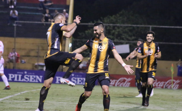 HOY / En una furibunda reacción arrasa a San Lorenzo
