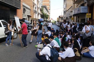 MEC no cuenta con nómina de docentes que prometió