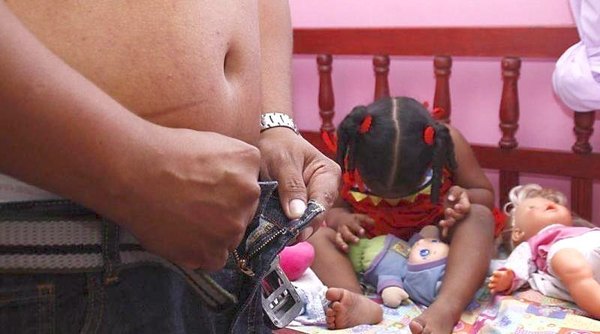 Niñas eran explotadas sexualmente por su madre