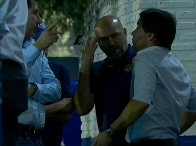 Momento de la charla entre Carlos Giagni, Miguel Figueredo y Javier Sanguinetti