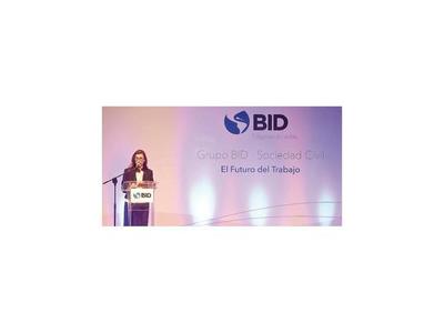 BID insta a invertir  más en educación de futuros trabajadores