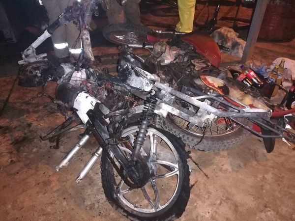 Queman taller de motos en San Antonio  | Paraguay en Noticias 