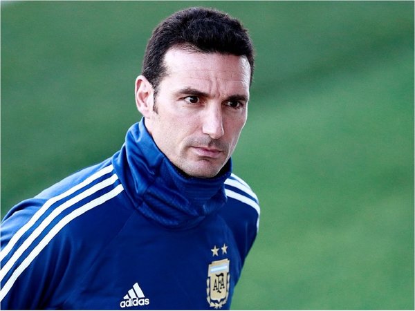 Scaloni sufrió accidente, pero ya fue dado de alta