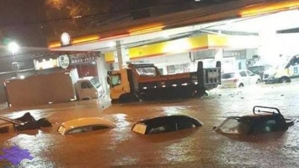 Temporal, inundaciones y al menos tres muertos en Río de Janeiro | .::Agencia IP::.