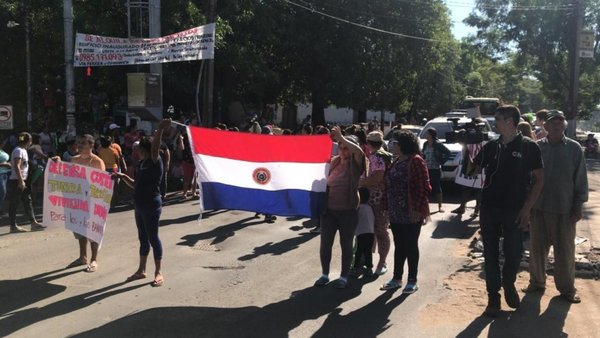 Cierran Artigas y reclaman defensa costera – Prensa 5