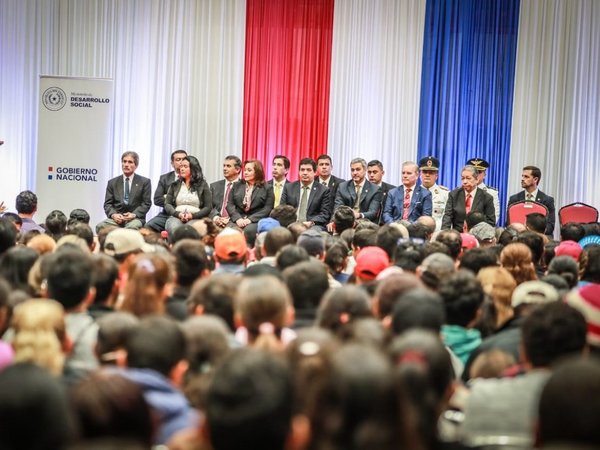 Mario Abdo se desentiende del caso Carmen Quinteros | Paraguay en Noticias