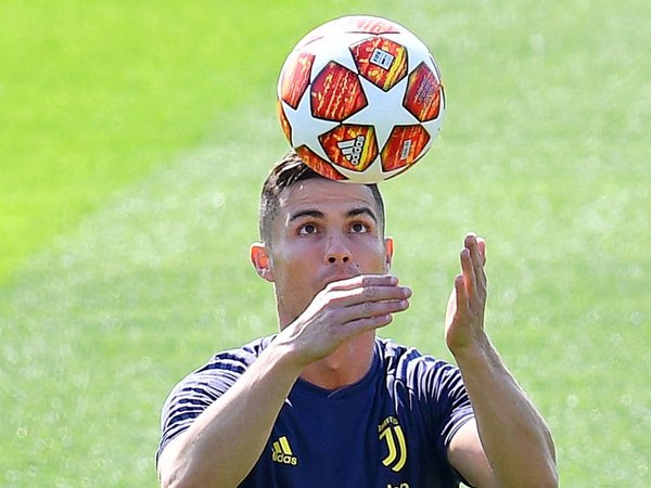 Allegri: "Cristiano saldrá de titular"