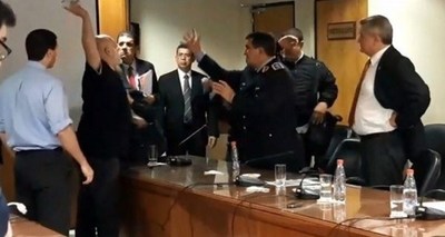 'Payo' Cubas nuevamente actuó con violencia, tras enojarse con sus colegas