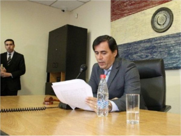Corte acepta renuncia de Rubén Ayala Brun | Paraguay en Noticias
