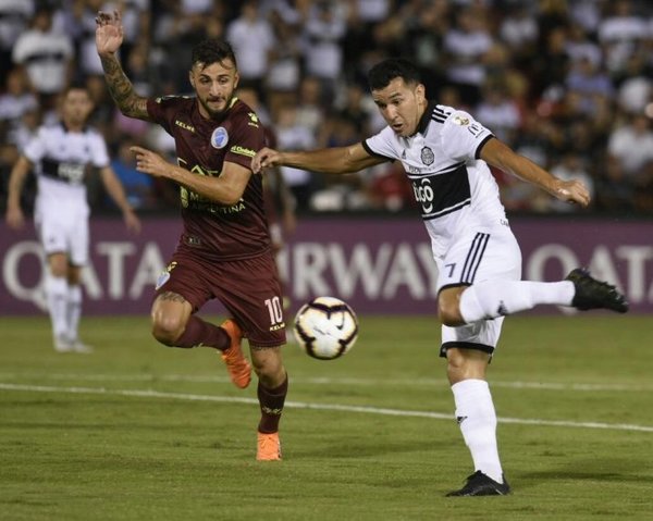 ¡Mirá el doblete de Camacho! | Paraguay en Noticias
