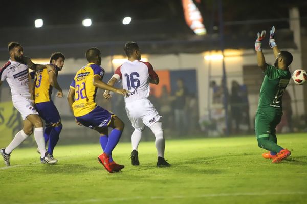 Luqueño sacó un agónico empate ante Nacional