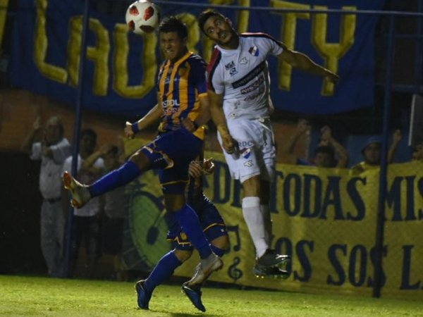 Luqueño salva un empate en el último suspiro
