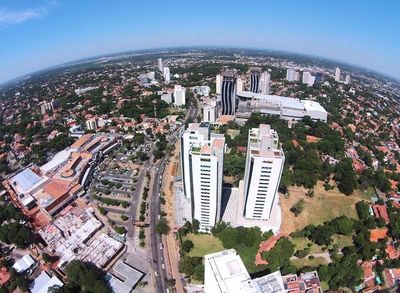 FMI confirma una rebaja en las perspectivas del PIB paraguayo