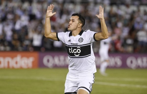 Olimpia, a un paso de los octavos de la Libertadores - Fotos - ABC Color
