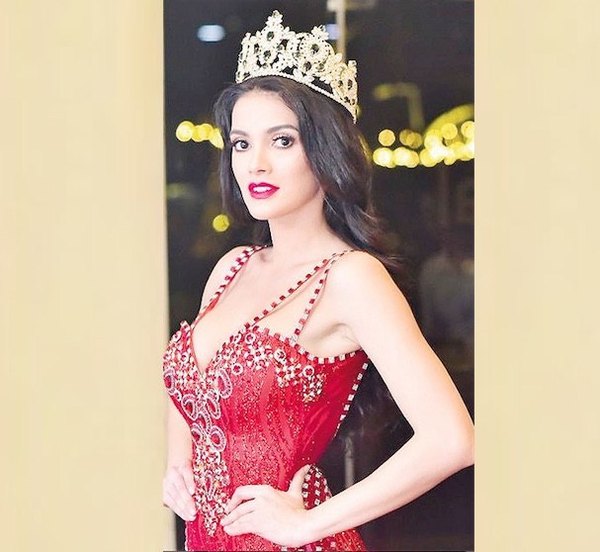“HACE PIS PARADO”. Chilavert se tira contra la Miss España trans