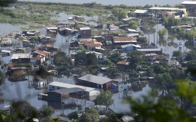 Total descontrol en la reubicación de damnificados - Edicion Impresa - ABC Color