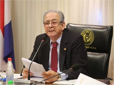 Corte Suprema declara vacante el cargo del ministro Torres Kirmser