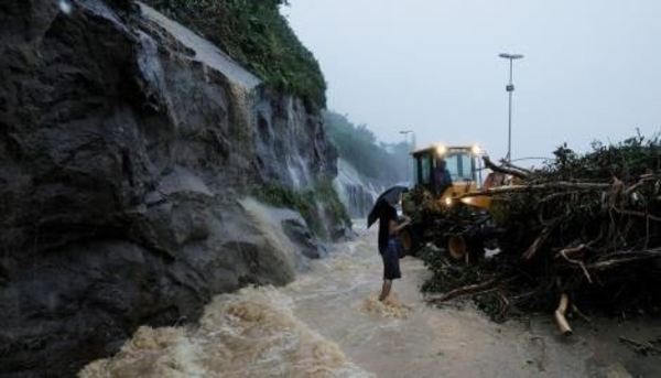 Al menos diez muertos y destrozos en Río de Janeiro por fuertes lluvias