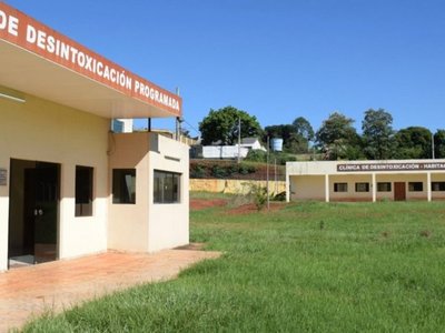 Clínica de desintoxicación funciona a medias por falta de equipamiento