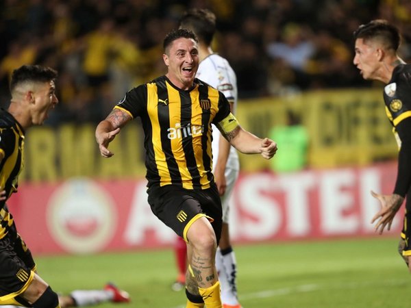 'Cebolla' Rodríguez da triunfo clave a Peñarol