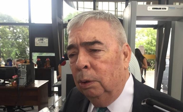 HOY / Con Itaipú en la mira, asume nuevo embajador paraguayo ante el Brasil