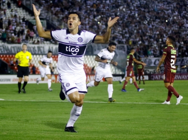 Olimpia venció a Godoy Cruz y sigue liderando su grupo en la Libertadores