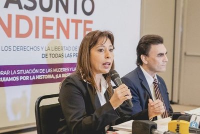 Unas 100.000 madres de 10 a 19 años en situación de desigualdad - Nacionales - ABC Color