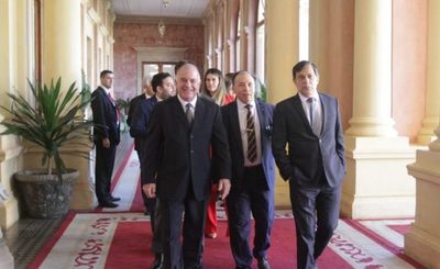 Presidente respalda ley que fomentará el acceso a la vivienda para la clase media | .::PARAGUAY TV HD::.
