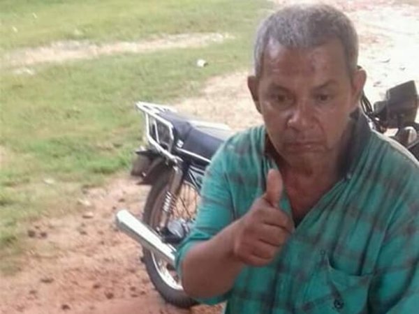 Ejemplo de vida: Don de 50 años asiste a la escuela