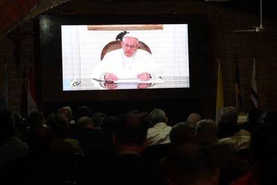 Papa Francisco: América Latina necesita rehabilitar la dignidad de política
