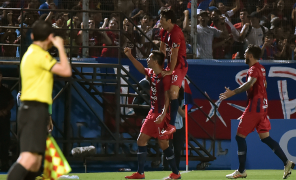 HOY / Implacable Cerro no deja dudas de su gran momento y pasa a Octavos