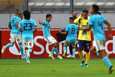 Sporting Cristal revive en el grupo de Olimpia