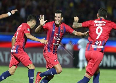Cerro lleva su fiesta a octavos
