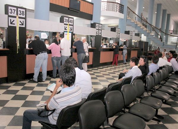 Fisco acusa de evasores a las distribuidoras de bebidas