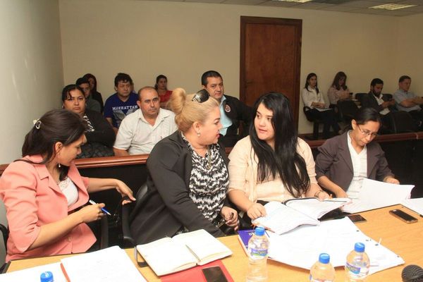 Destraban caso de médicos acusados por negligencia