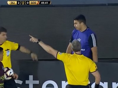 Olimpia pagará feroz multa por expulsión de 2 pasapelotas