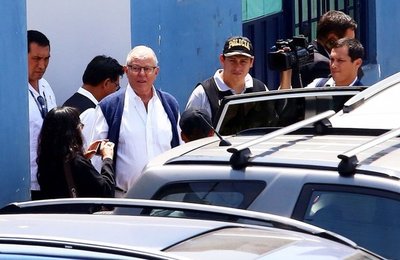 Otro expresidente detenido por corrupción en la región - Edicion Impresa - ABC Color