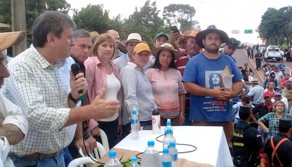 Cancelan protesta hasta tener el resultado de negociaciones - Edicion Impresa - ABC Color