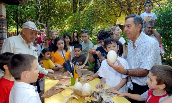Desayunando con los peques del Zoológico - Edicion Impresa - ABC Color