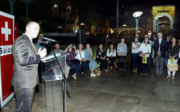 Obra capaz de estimular nuevas investigaciones sobre Bertoni - Edicion Impresa - ABC Color