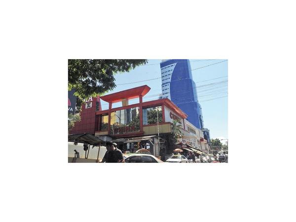 Casa China dice que cerró en CDE por la situación económica
