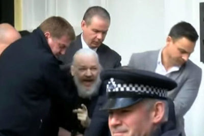 La policía británica arrestó a Julian Assange, fundador de WikiLeaks » Ñanduti