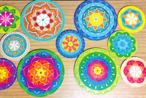 El arte de concentración jugando con las mandalas | Diario Vanguardia 06