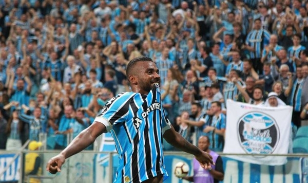 HOY / Gremio vuelve a lucha por cupo en octavos a expensas de Rosario Central