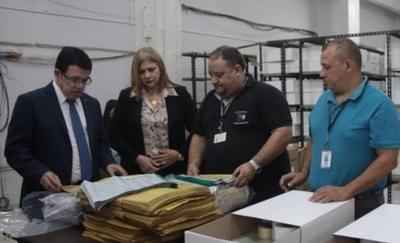 Preparan 829 maletines electorales para las Elecciones Municipales en CDE » Ñanduti