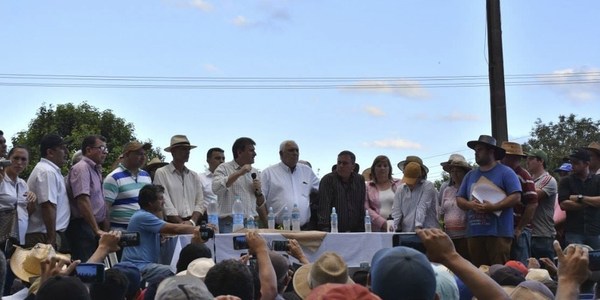CUARTO INTERMEDIO EN LA MOVILIZACIÓN DE YERBATEROS SOBRE RUTA 6.