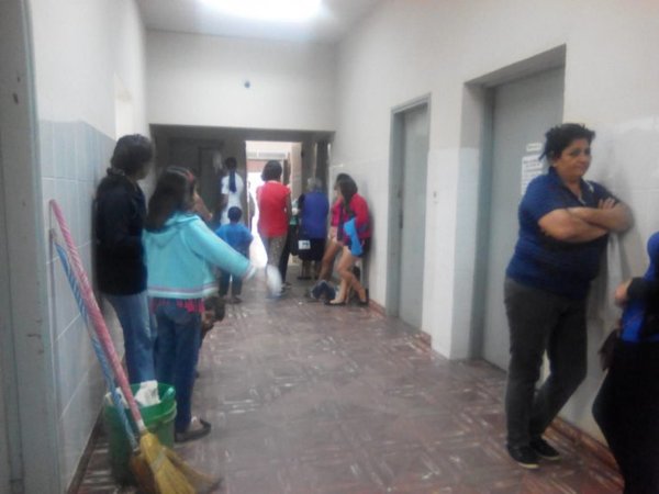 Hospital de Tobatí no cuenta con equipos básicos | Paraguay en Noticias
