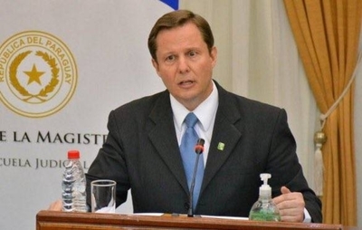 HOY / Terna para la Corte: existe "tendencia favorable" para Alberto Martínez Simón, afirman